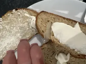 Silikona atlieka donā